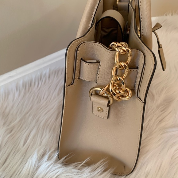 🔥Michael Kors Satchel Bag🔥 - Picture 2 of 7